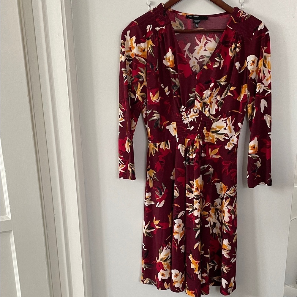Maggy London Burgundy Floral Long Sleeve Dress size 2
